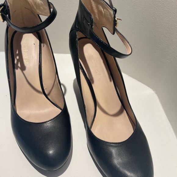 Elegant Black Women's Wedge Shoes - Picture 2 of 7